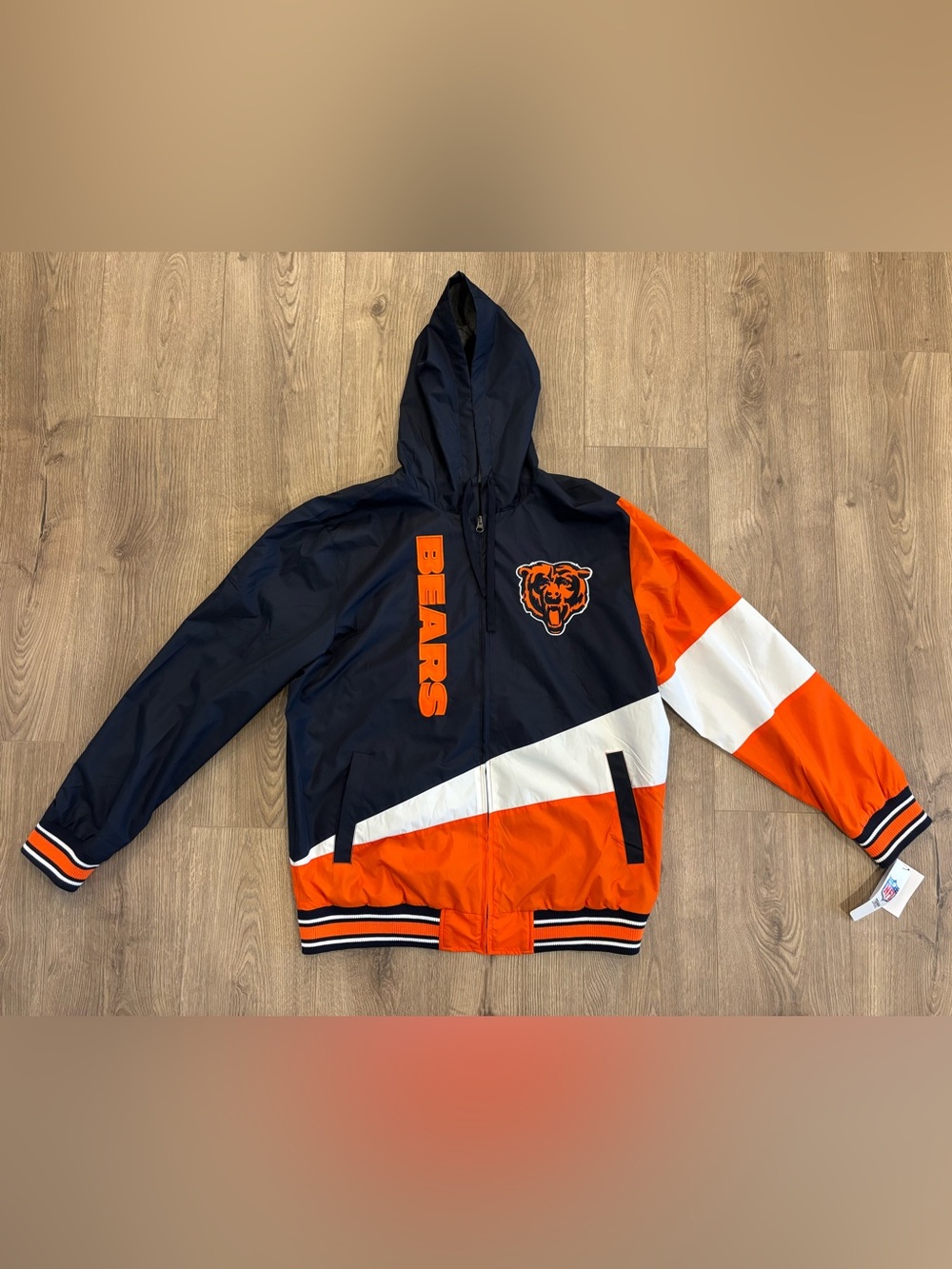 NWT Chicago Bears NFL Color Block Hooded Windbreaker Jacket